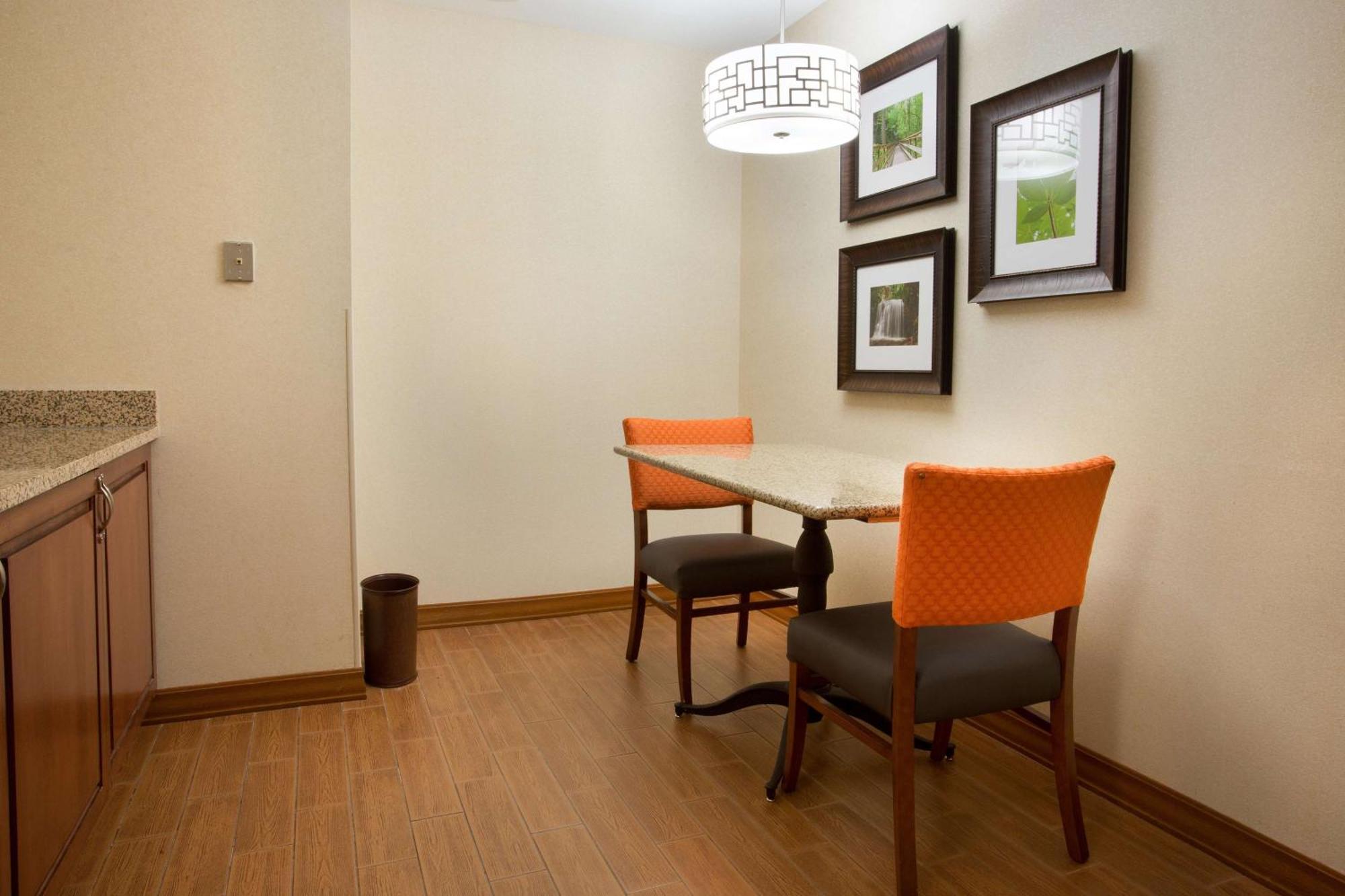 Drury Inn & Suites Columbus Grove City Eksteriør bilde